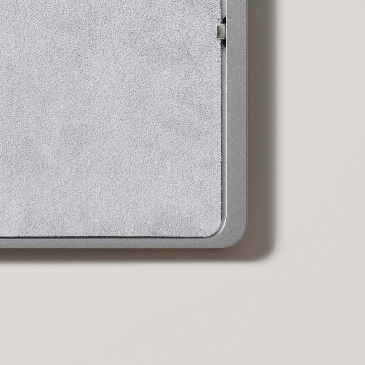 Dame Wall Home 2.0 for iPad Air 13", Titanium