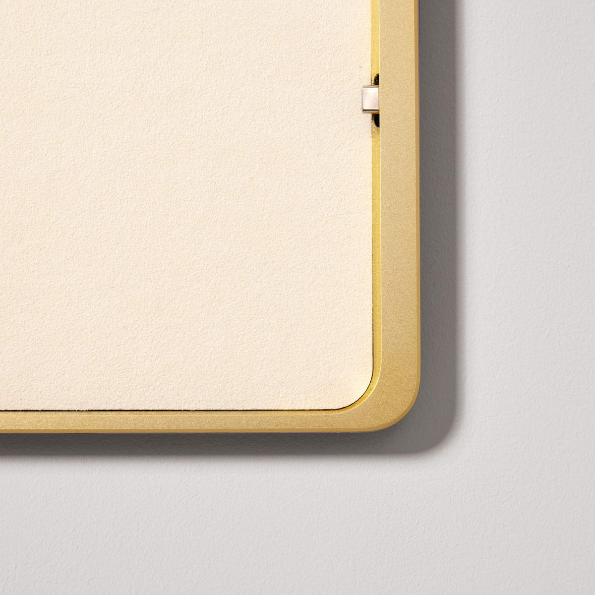 Dame Wall Home 2.0 for iPad Pro 13" (2024), Gold
